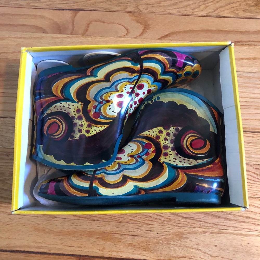 Jeffrey Campbell Vee artist print rain boots